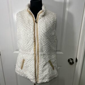 Casual Accents Women's Cream Fleece Vest with Tan Accents Reversible Size Medium